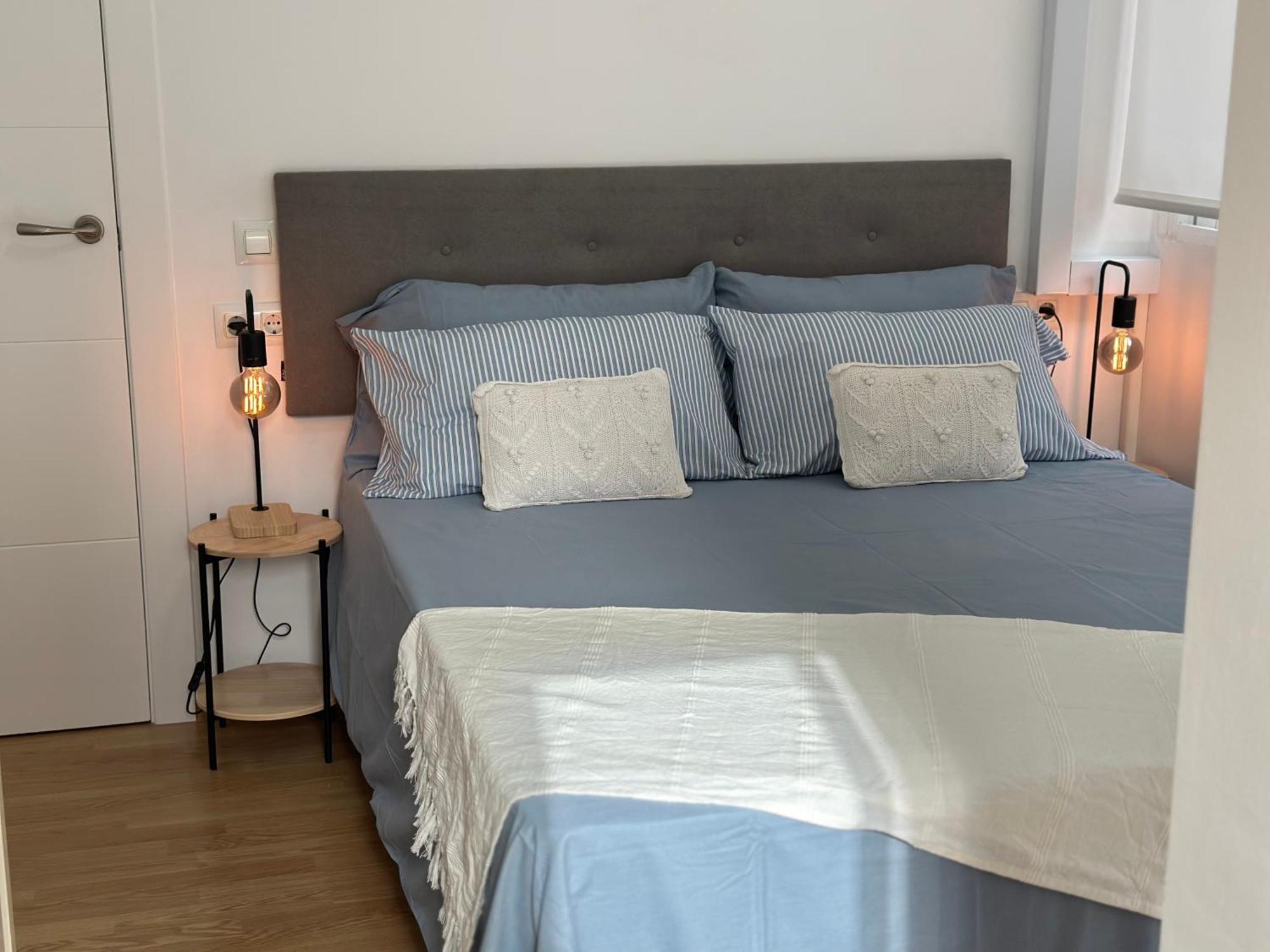 Apartamento Centrico A 12 Minutos De La Playa Almeria Bagian luar foto
