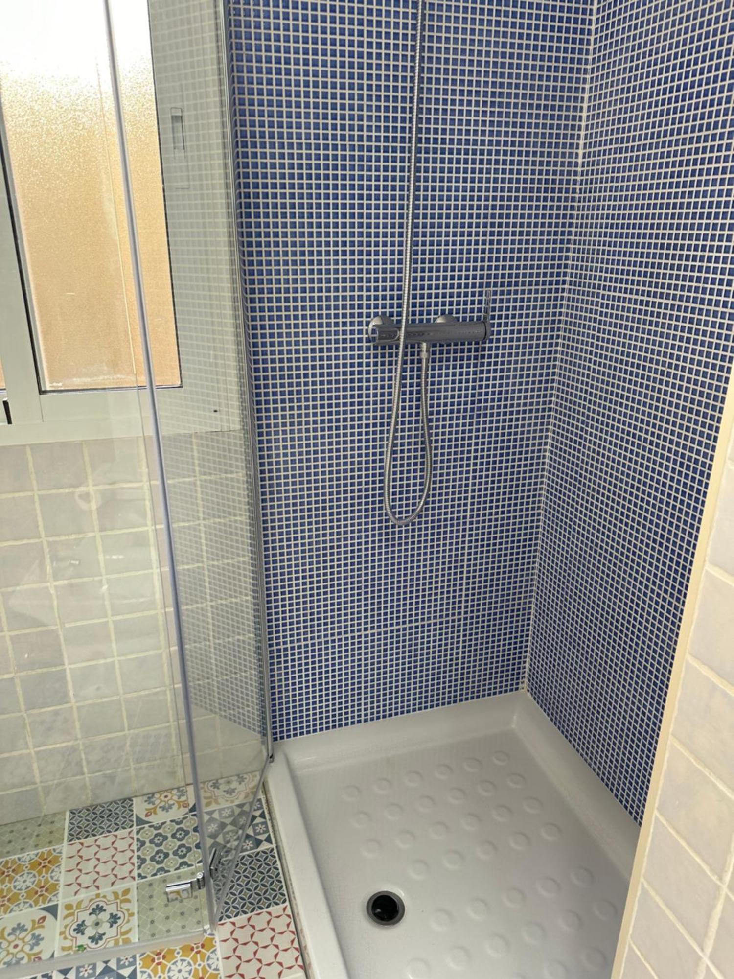 Apartamento Centrico A 12 Minutos De La Playa Almeria Bagian luar foto